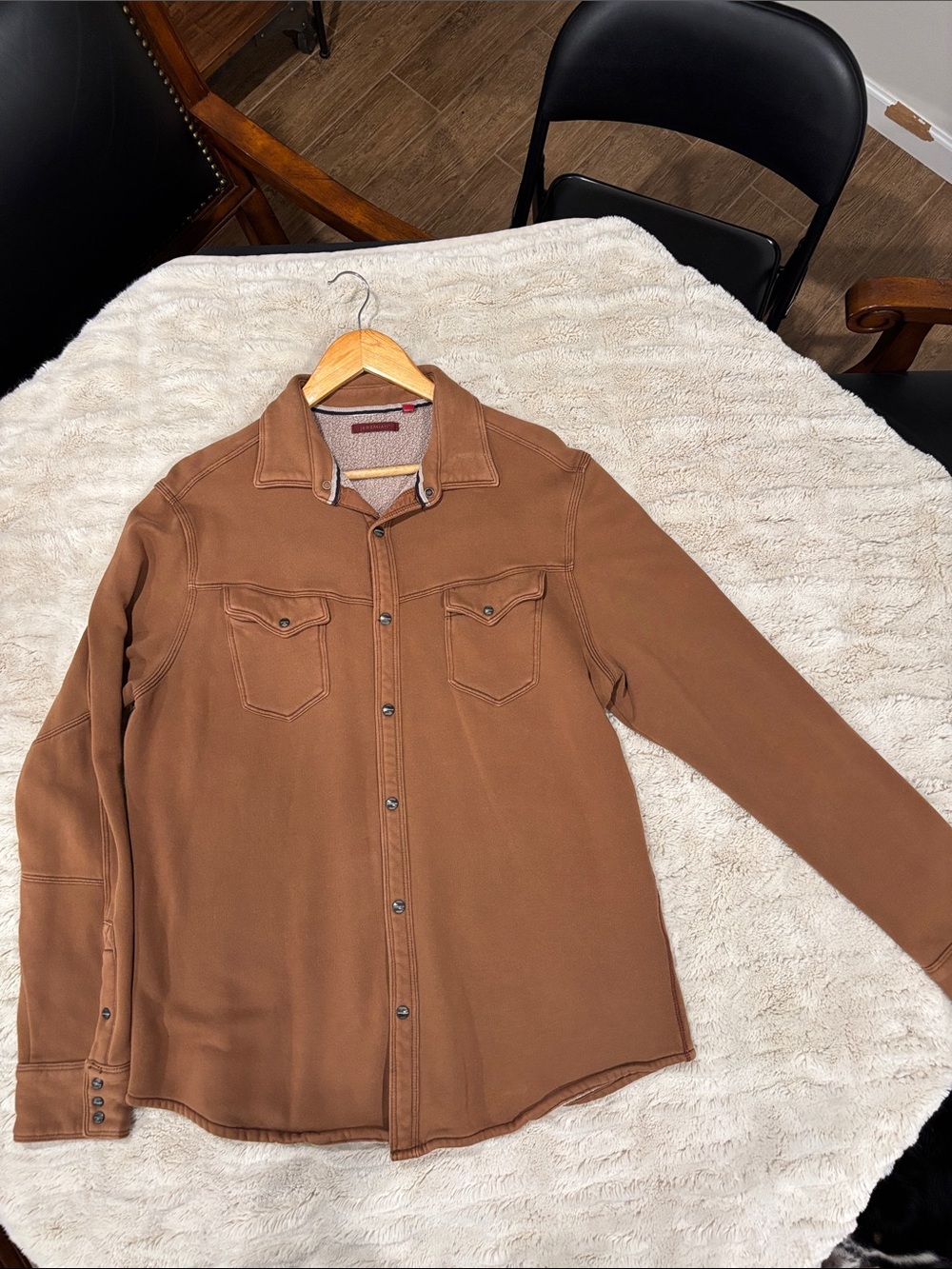 Men's Tan Button-Front Lightweight Shirt Jacket